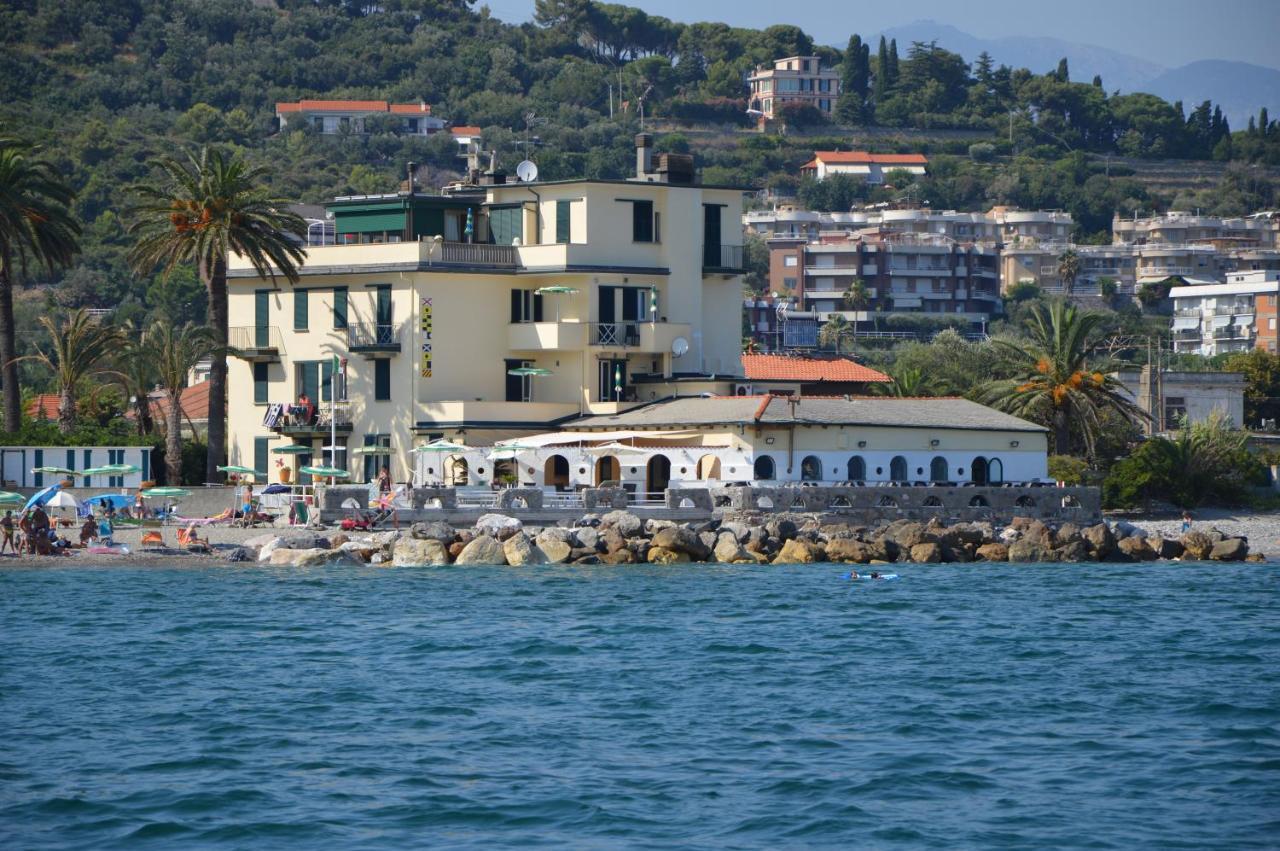אלבניה Residence Villa Miky מראה חיצוני תמונה